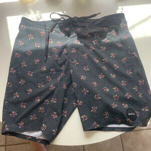RVCA Black Boardshorts Like Brand New - Worn Once